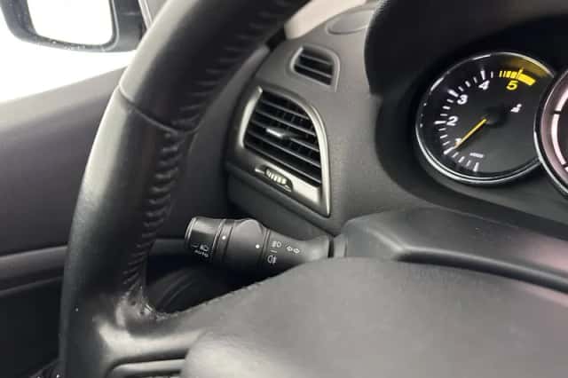 Renault Mégane (2013) thumbnail 18