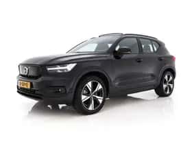 Volvo XC40 (2021) thumbnail 4