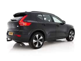 Volvo XC40 (2021) thumbnail 7