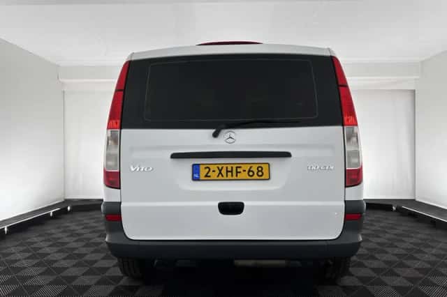 Mercedes-Benz Vito (2014) thumbnail 5