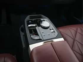 BMW iX (2021) thumbnail 14