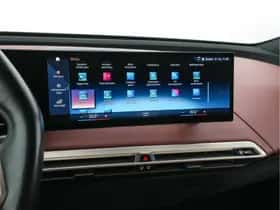 BMW iX (2021) thumbnail 22