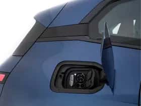 BMW iX (2021) thumbnail 43