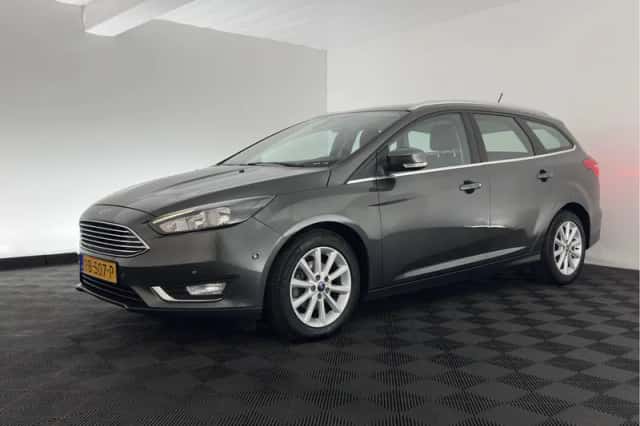 Ford Focus (2017) thumbnail 4