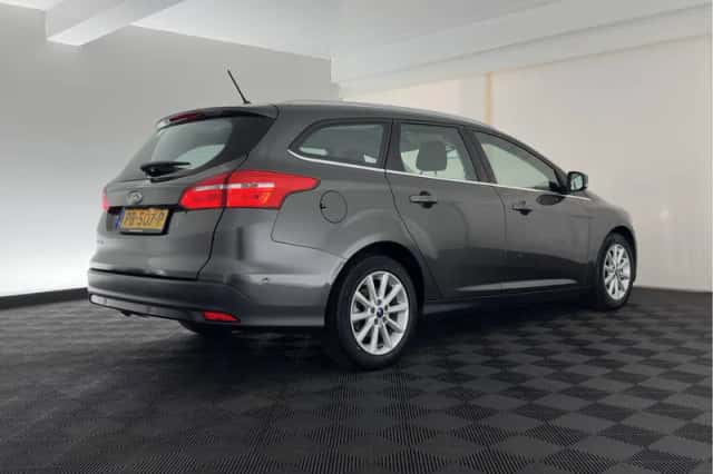 Ford Focus (2017) thumbnail 7