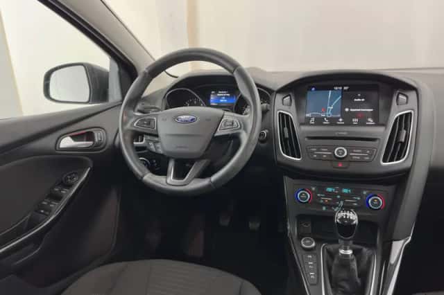 Ford Focus (2017) thumbnail 8