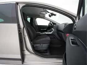 Peugeot 3008 (2013) thumbnail 12
