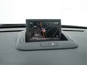 Peugeot 3008 (2013) thumbnail 16