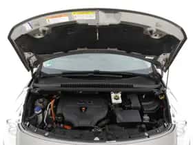 Peugeot 3008 (2013) thumbnail 28