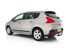 Peugeot 3008 (2013) thumbnail 5