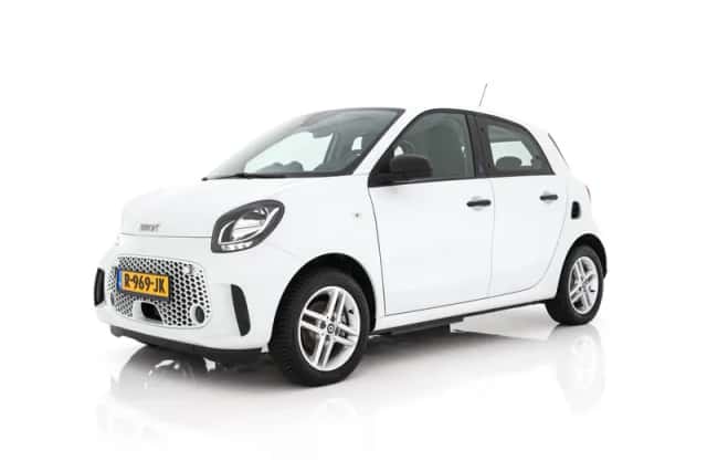 Smart Forfour (2022) thumbnail 4