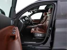 BMW X5 (2019) thumbnail 9