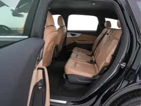 Audi Q7 (2021) thumbnail 10