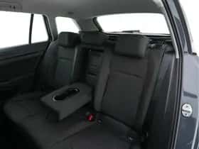 Volkswagen Golf (2020) thumbnail 23