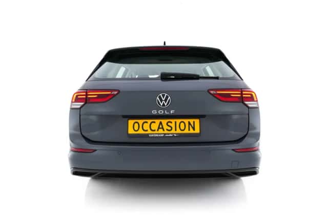 Volkswagen Golf (2020) thumbnail 6