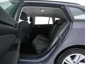 Volkswagen Golf (2020) thumbnail 10