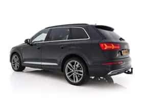Audi Q7 (2017) thumbnail 5