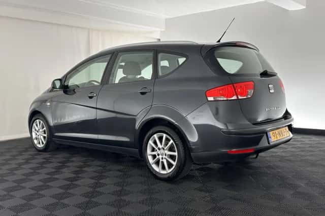 SEAT Altea XL (2010) thumbnail 4