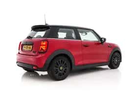MINI Electric (2022) thumbnail 7