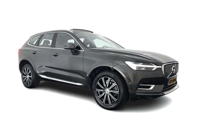 Volvo XC60 (2018) thumbnail 1