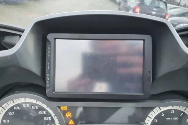 BMW R (2018) thumbnail 14
