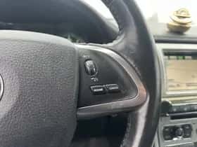 Jaguar XF (2014) thumbnail 18