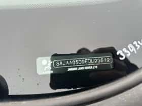 Jaguar XF (2014) thumbnail 27