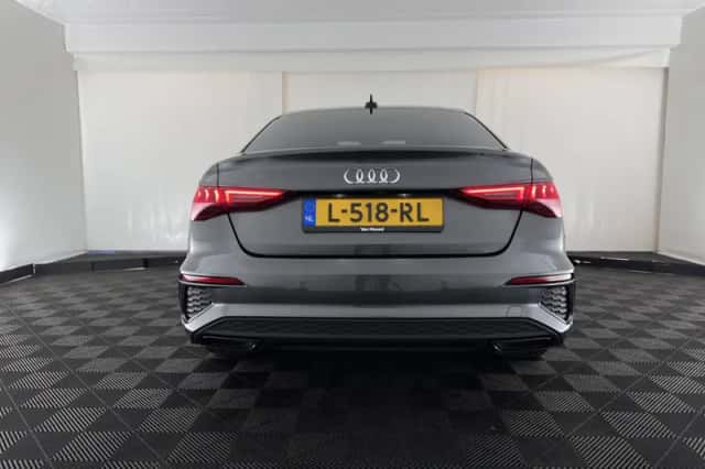 Audi A3 (2021) thumbnail 6