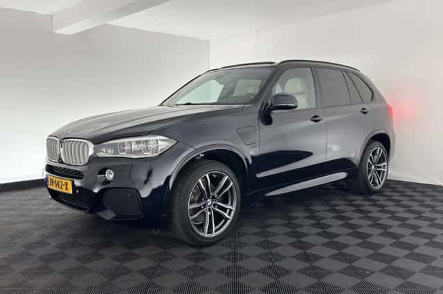 BMW X5 (2016) thumbnail 3