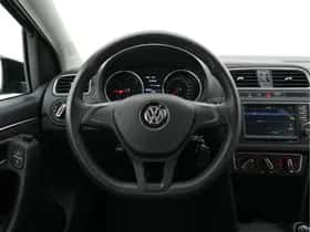 Volkswagen Polo (2017) thumbnail 17