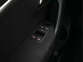 Volkswagen Polo (2017) thumbnail 21