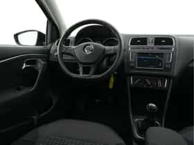 Volkswagen Polo (2017) thumbnail 8