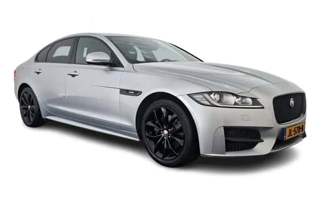 Jaguar XF (2016) thumbnail 1