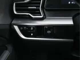 Kia Sportage (2023) thumbnail 17