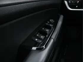 Kia Sportage (2023) thumbnail 18