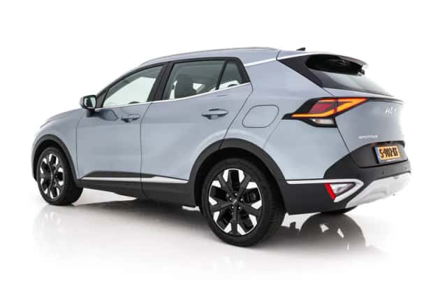 Kia Sportage (2023) thumbnail 5