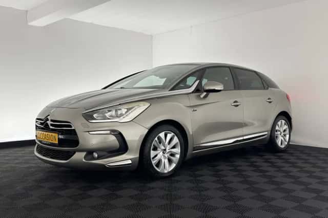 Citroën DS5 (2013) thumbnail 3