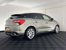 Citroën DS5 (2013) thumbnail 6