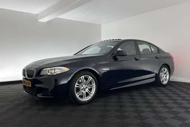 BMW 5-Serie (2013) thumbnail 4