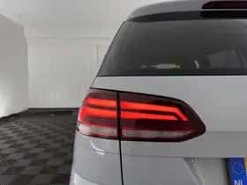 Volkswagen Golf (2017) thumbnail 21