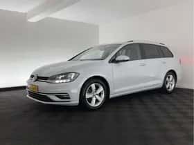 Volkswagen Golf (2017) thumbnail 4