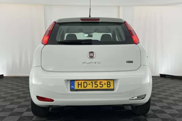 Fiat Punto (2015) thumbnail 6