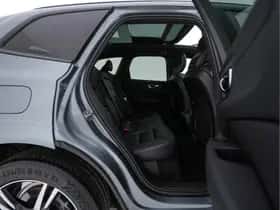 Volvo XC60 (2020) thumbnail 12