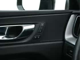 Volvo XC60 (2020) thumbnail 24