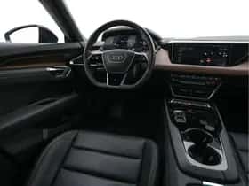 Audi e-tron GT (2021) thumbnail 8
