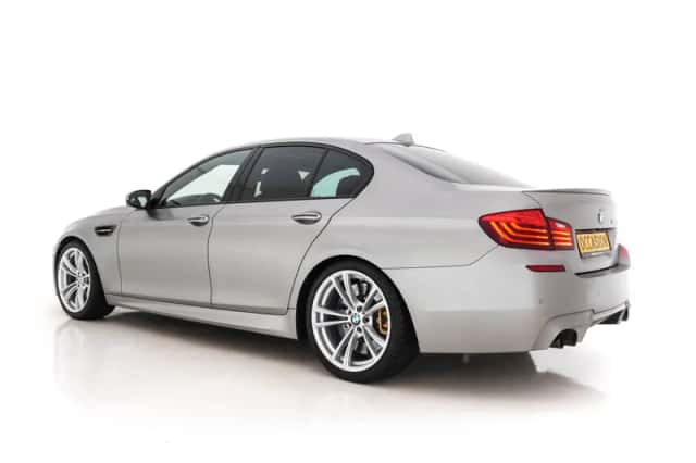 BMW M5 (2014) thumbnail 5