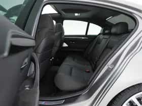 BMW M5 (2014) thumbnail 10