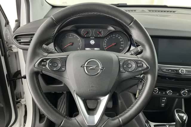 Opel Crossland X (2020) thumbnail 18