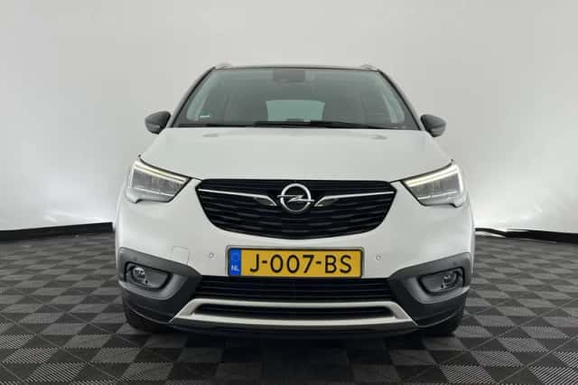 Opel Crossland X (2020) thumbnail 3