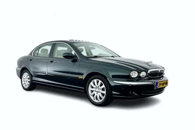 Jaguar X-Type (2001)